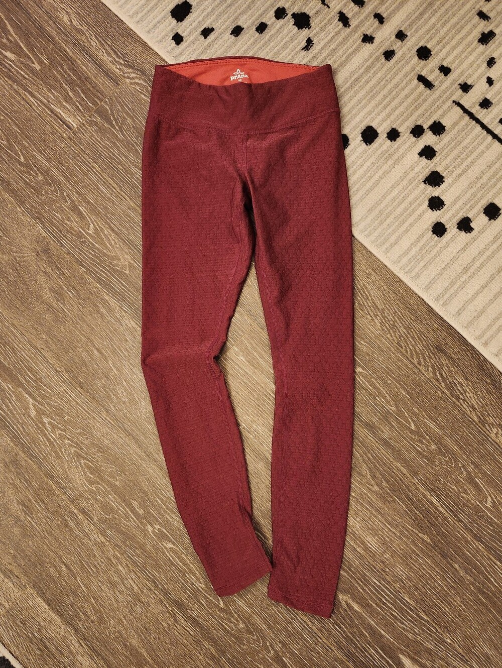 Prana Misty Leggings In Red Gothic Jacquard Size XS NWOT Yoga Athleisure